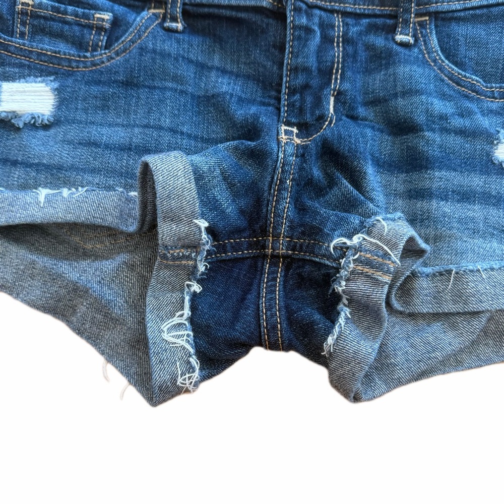 Hollister- Dark Wash Distressed Denim Short Shorts (Sz 1/25 Excellent Condition) - Picture 3 of 9